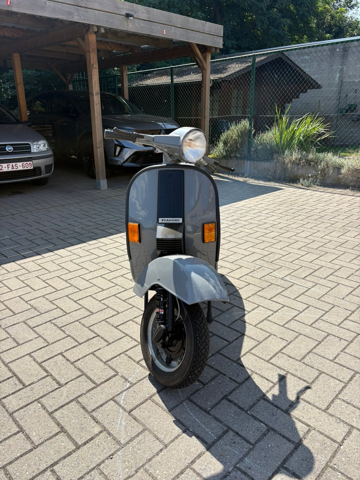 VESPA PK 50s  Showroom, Fietsen en Brommers, Brommers | Vespa, Zo goed als nieuw, Ophalen
