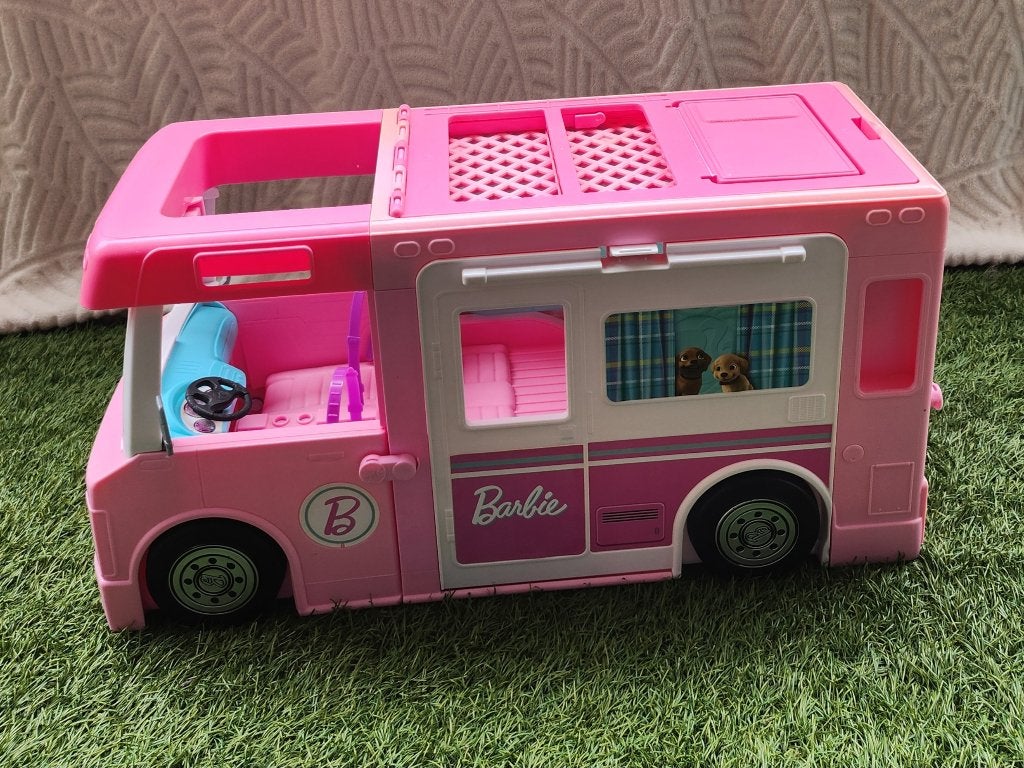 Barbie Camping-Car de Rêve – avec piscine, Enlèvement ou Envoi, Comme neuf, Barbie