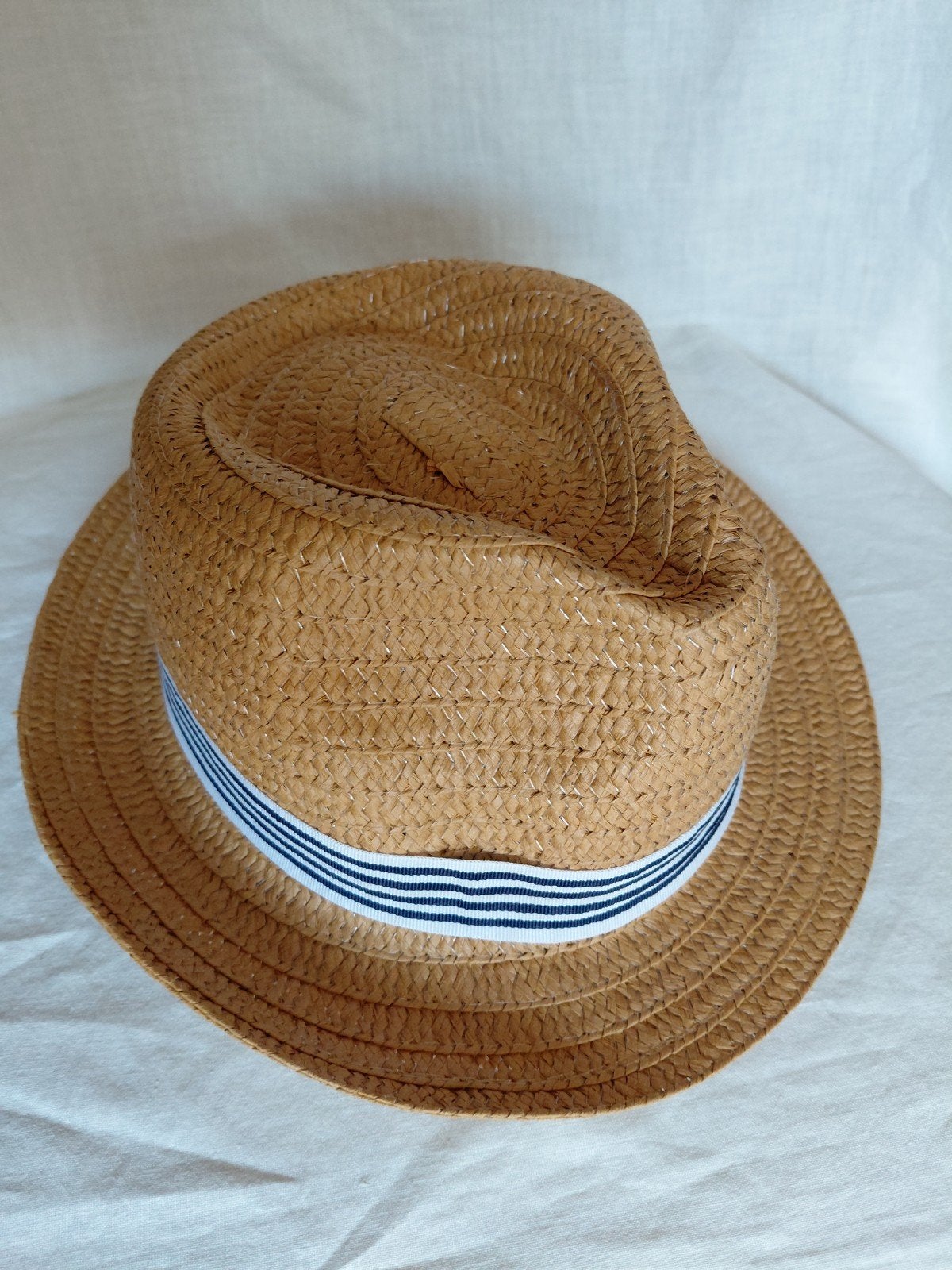 Chapeau 52 cm, Enfants & Bébés, Accessoires de mode pour enfants, Enlèvement ou Envoi