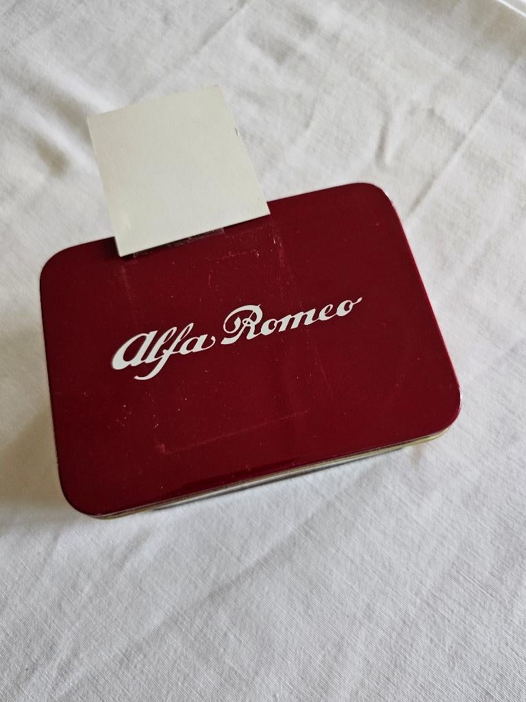 Alfa Romeo Spyder 1:43, Hobby en Vrije tijd, Ophalen of Verzenden, Nieuw, Auto, Overige merken