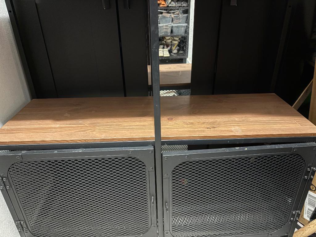 Wandkast, Met deur(en), 100 tot 150 cm, Zo goed als nieuw, Minder dan 150 cm