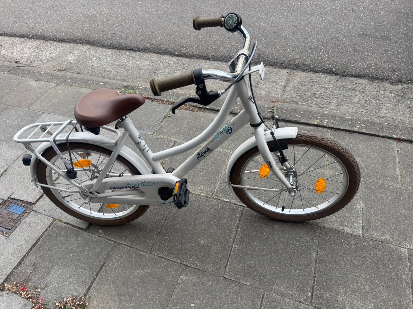 Alpina meisjesfiets, Fietsen en Brommers, Ophalen, Zo goed als nieuw