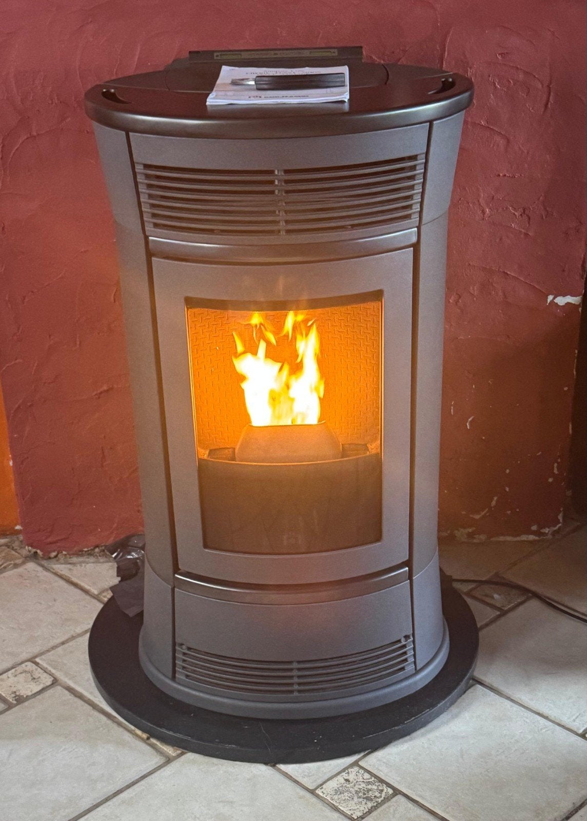 Pelletkachel Edilkamin FUNNY 11 KW met kanalisatie systeem, Ophalen, Pelletkachel