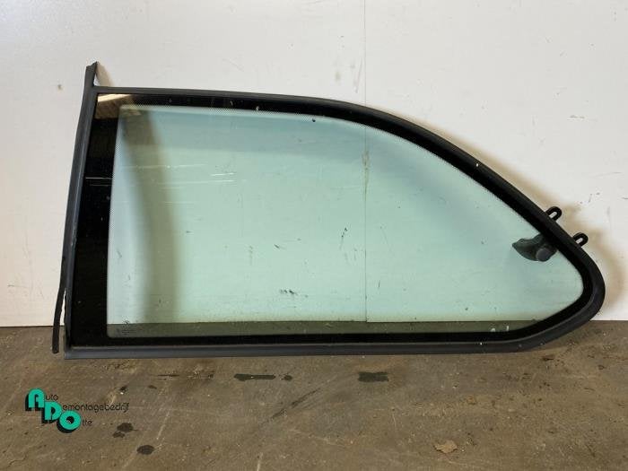 Vitre supplémentaire 2portes arrière gauche d'un BMW 3-Ser, -, 3 mois de garantie, Utilisé, -