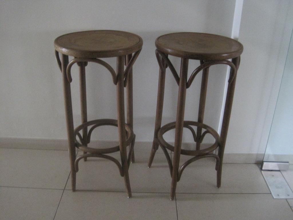 2 tabourets de bar Thonet anciens, Antiquités & Art, Enlèvement