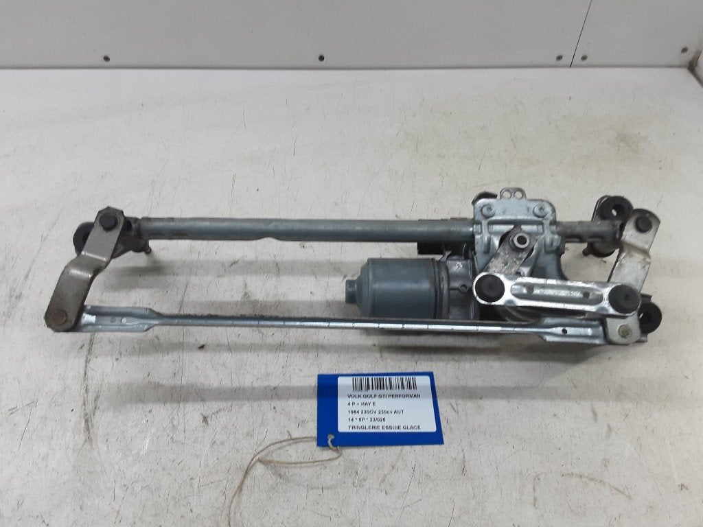 MECANISME ESSUIE-GLACE Golf VII (AUA) (5G195523C), Volkswagen, Mevr. I. Hauben, Utilisé, Rue de l'Espoir 34 34
4030  GRIVEGNÉE, BE