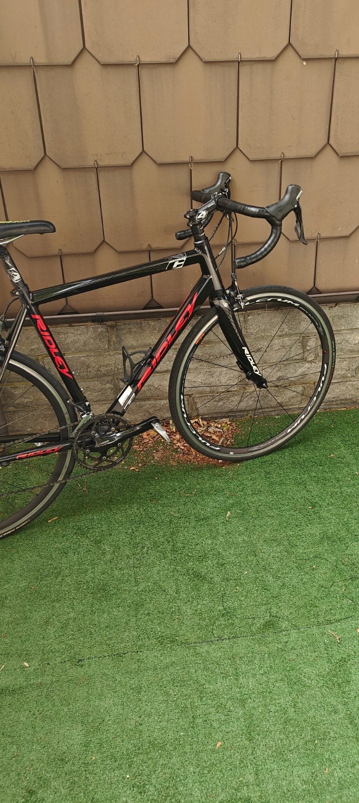 Très beau vélo Ridley Fenix Shimano 105 taille 56, Enlèvement