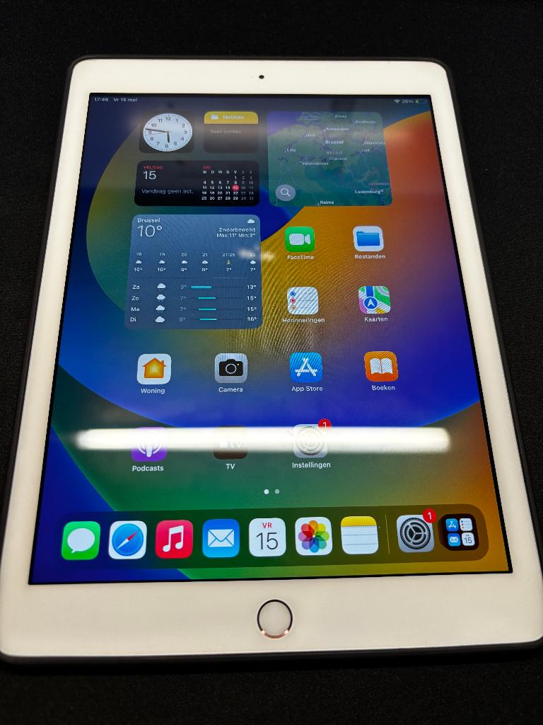 Apple iPad 6th gen, 9 inch, Rose Goud, Gebruikt, 32 GB