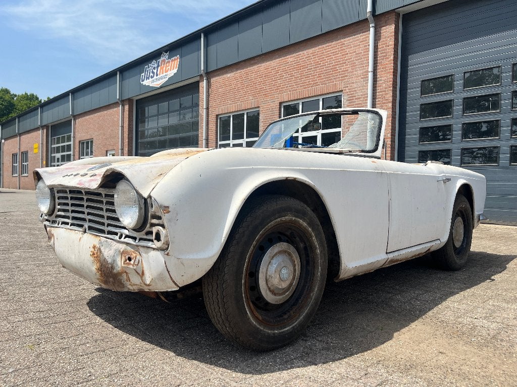 Triumph TR4 1963 | matching numbers | overdrive, Cuir, Achat, Entreprise, Boîte manuelle
