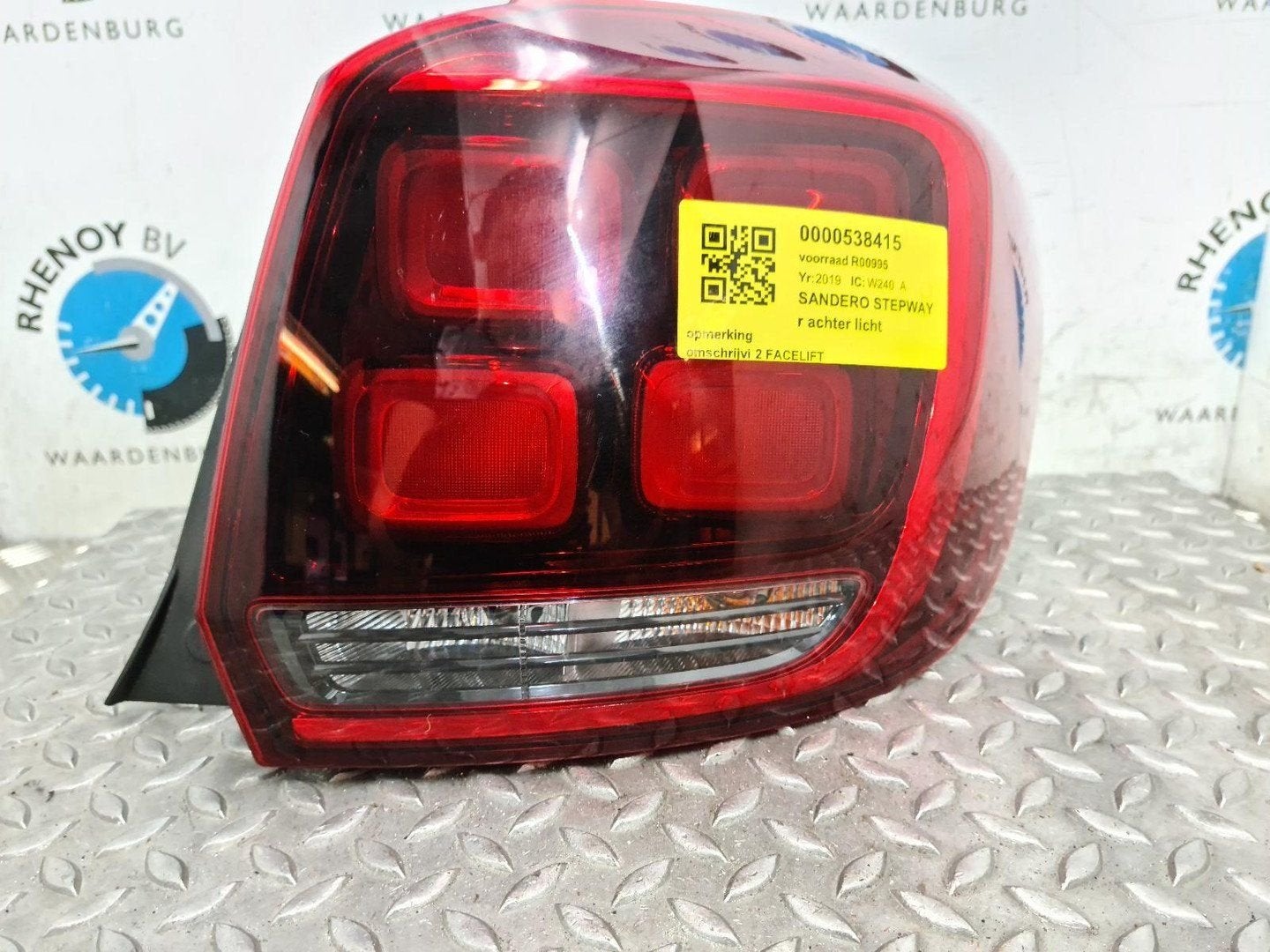 DACIA SANDERO STEPWAY ACHTERLICHT R 265506147R 2019, Enlèvement ou Envoi, Utilisé, ARN reconnu