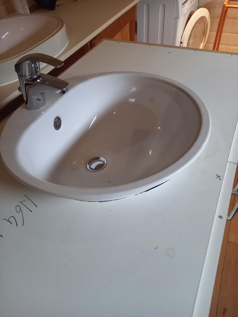 Wasbakje met kraantje, Huis en Inrichting, Ophalen