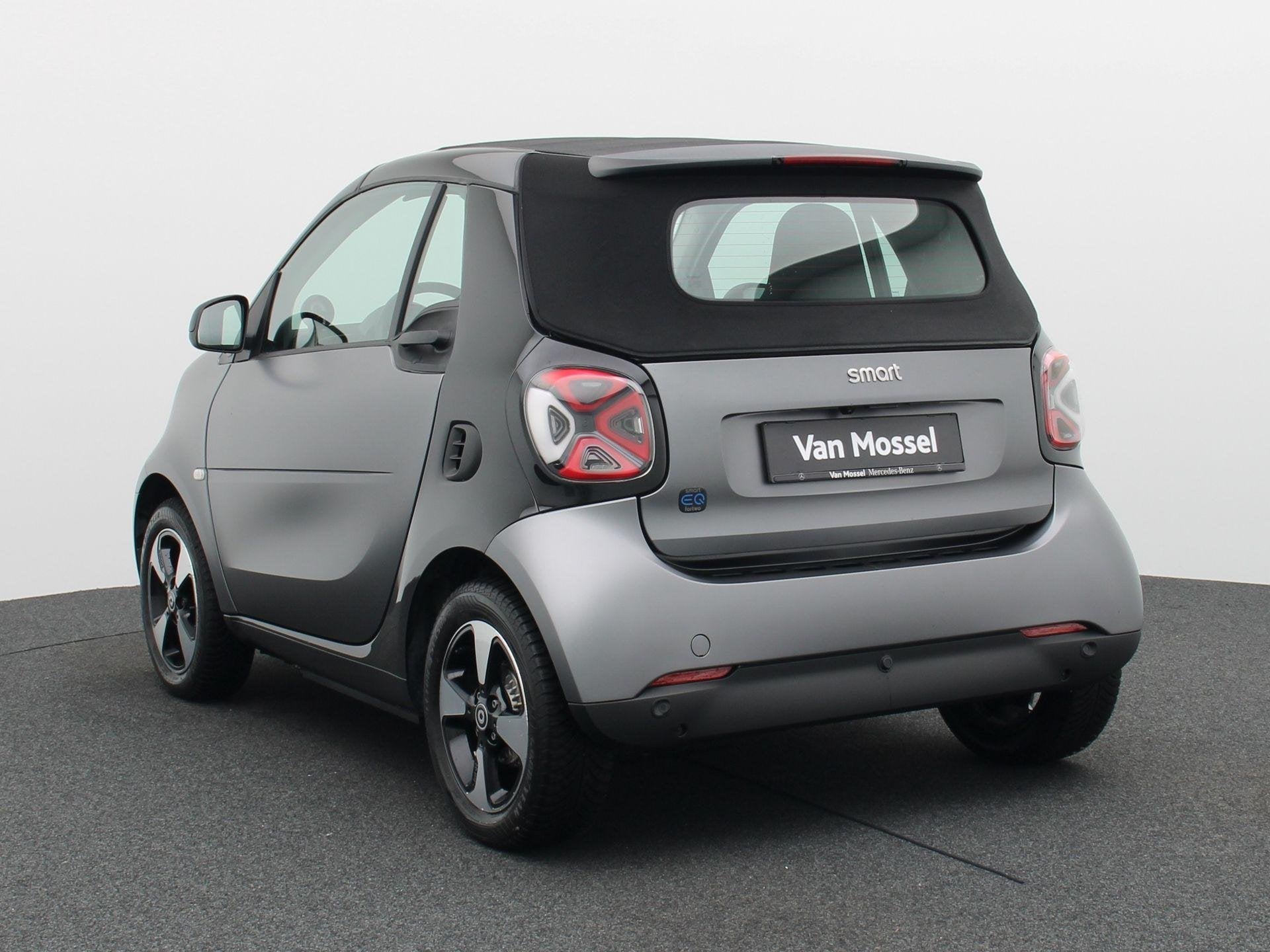 Smart Fortwo cabrio EQ Essential (automatique), Autos, Smart, Argent ou Gris, Achat, Euro 6, Entreprise
