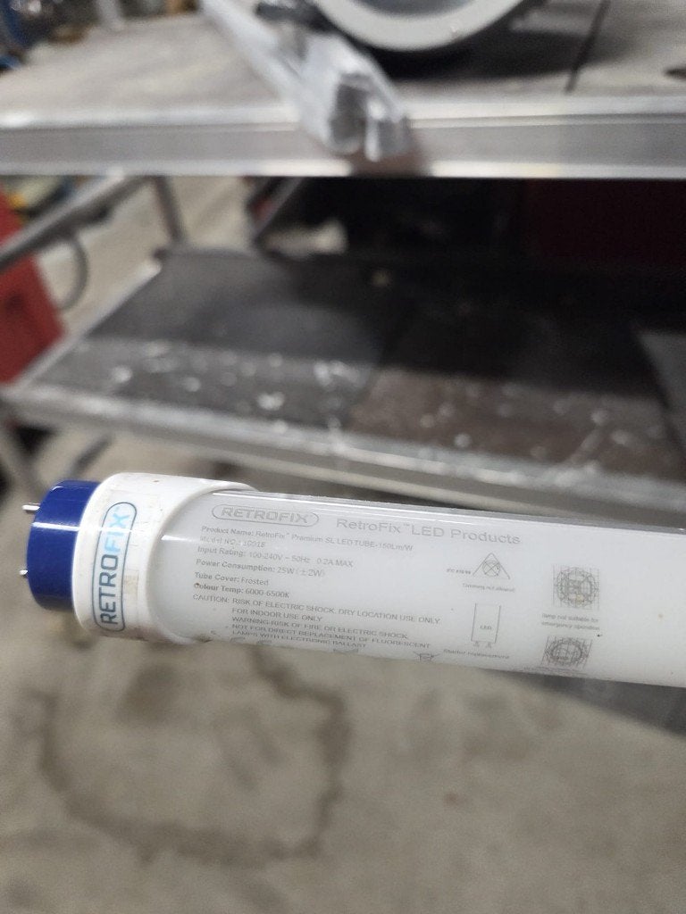 retrofix LED Products TL8, Bricolage & Construction, Éclairage de chantier, Enlèvement, Utilisé, Moins de 50 watts, Lampe