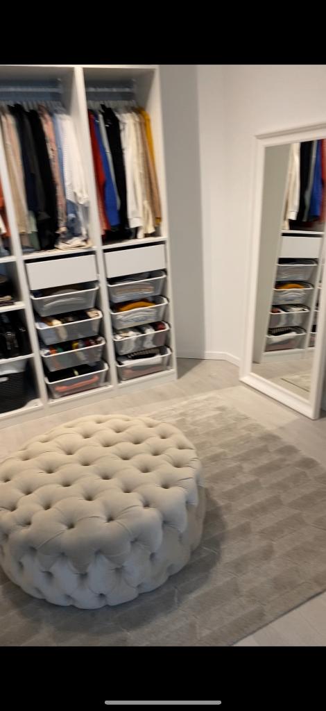 Pouf rond capitonné beige fait sur mesure, Maison & Meubles, Canapés | Repose-pieds & Poufs, Enlèvement, Utilisé, Rond