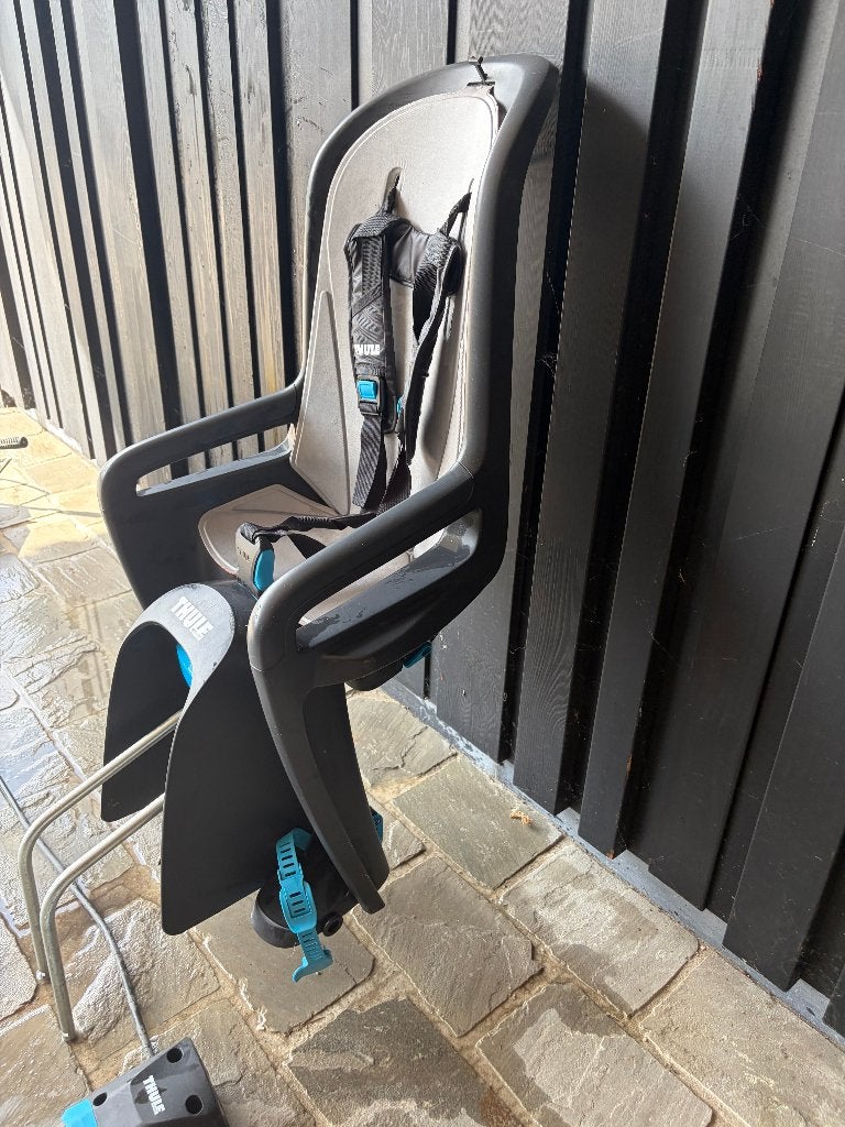 Thule fietsstoeltje, Vélos & Vélomoteurs, Accessoires vélo | Sièges de vélo, Repose-pieds, Enlèvement, Utilisé, Siège arrière