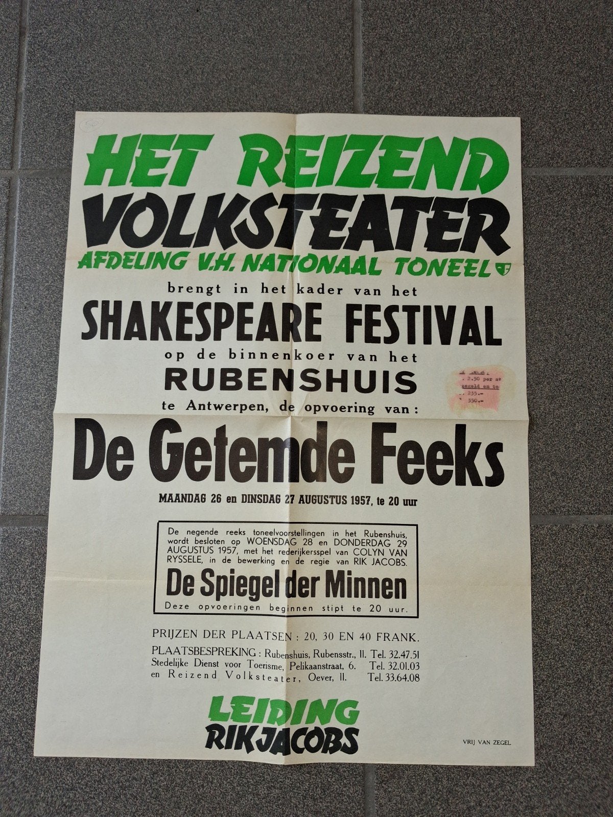 Oude poster Het Reizend volksteater, Ophalen