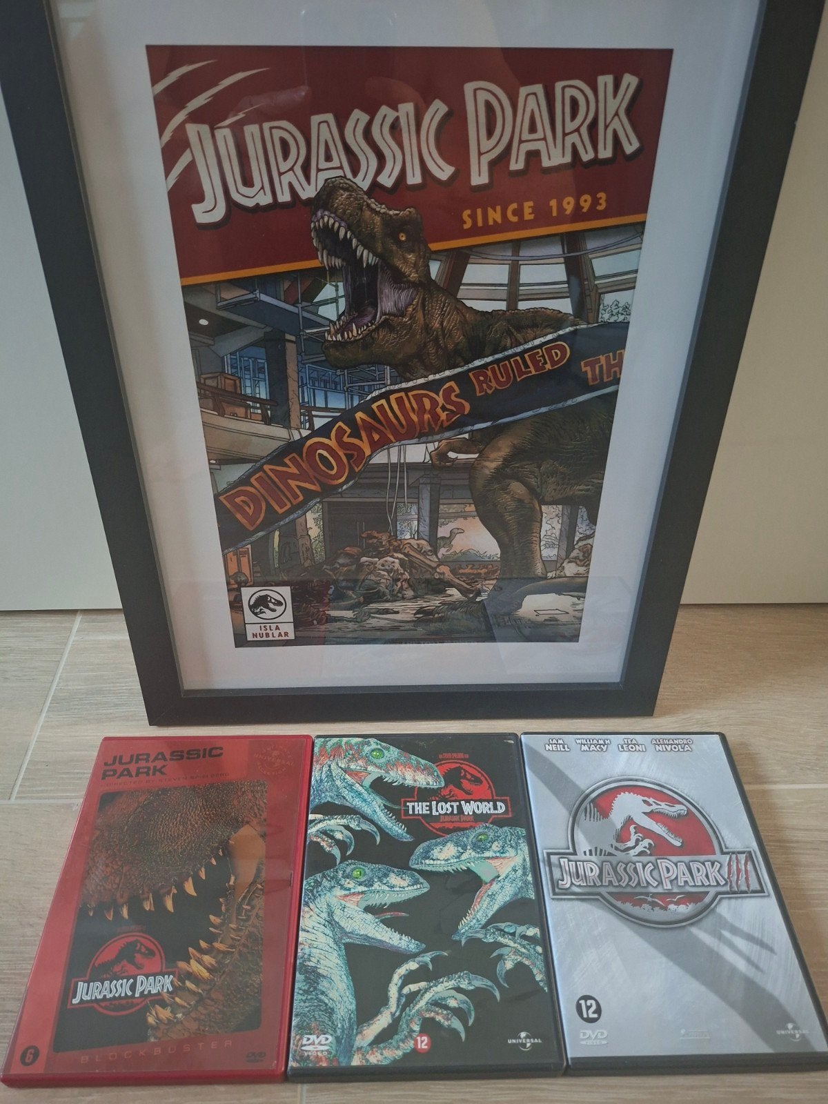 Unieke Jurassic Park Set: Ingekaderde Poster + Originele DVD, Engels, Vanaf 16 jaar, Nederlands, Fantasy