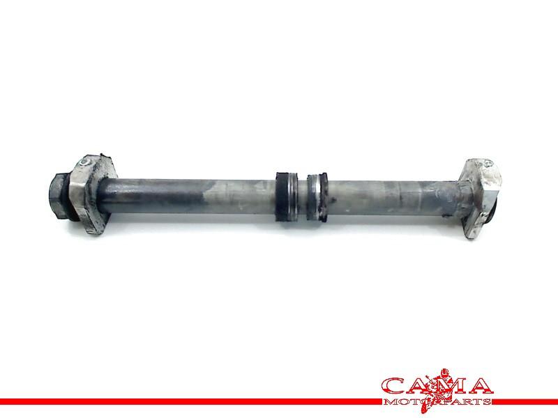 ACHTERAS GSX R 750 2004-2005 (GSXR750 K4 / K5) (6471133E10), Dhr. S. di Majo, Gebruikt, Info@cama-motorparts.nl, P.J. Troelstraweg 8 8
3144 CX  MAASSLUIS, NL