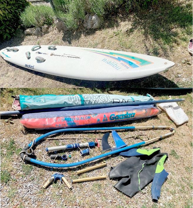 Mistral Malibu équipement complet + combinaison, Sports nautiques & Bateaux, Planche à voile, 5 à 7 m², Ensemble complet, Enlèvement