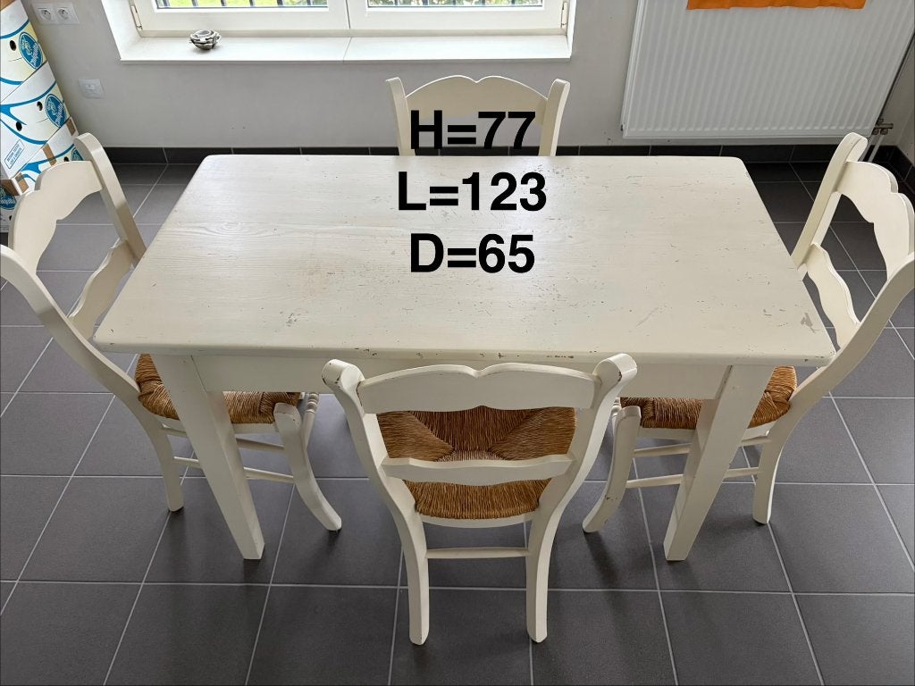 1 lot: diverse meubelstukken, Ophalen