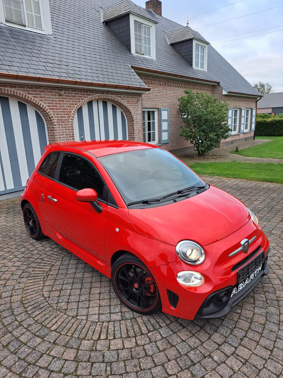 Abarth 595 | 1.4 T-jet | 160pk | Garantie, Auto's, Abarth, Particulier, ABS, Airbags, Airconditioning, Alarm, Bluetooth, Bochtverlichting