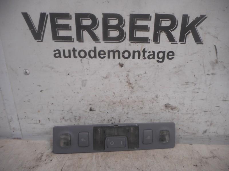 PLAFONNIER AVANT Audi A6 Avant (C5) (4b0947111), Utilisé, Audi