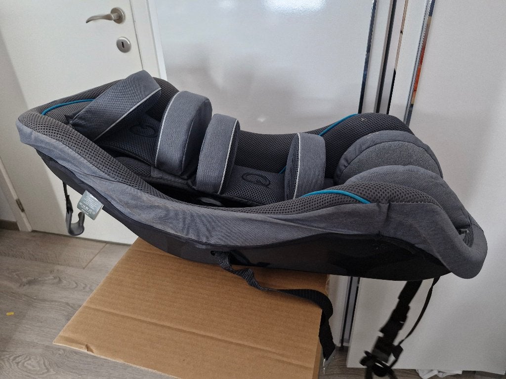 Babyschaal Qeridoo, Fietsen en Brommers, Achterzitje, Ophalen of Verzenden, Zo goed als nieuw, 0 t/m 13 kg