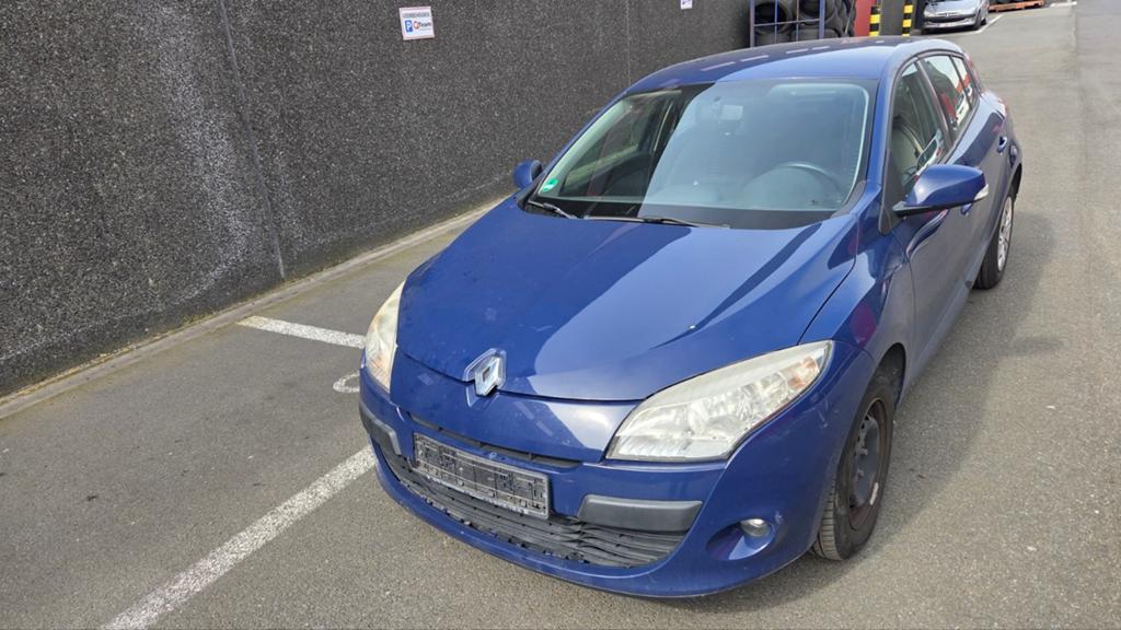 RENAULT MEGANE BENZINE 2008 zo meenemen km224000, Auto's, Renault, Bedrijf, Benzine, Te koop