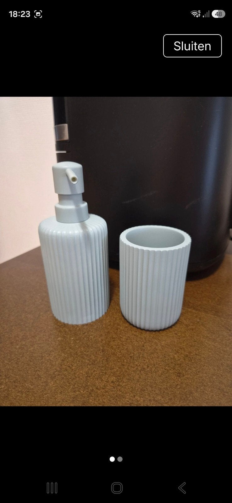 zeepdispenser en beker, Huis en Inrichting, Ophalen