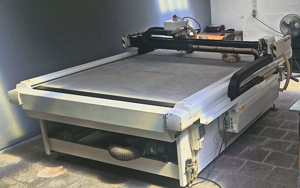 CNC multifunctionele tafelfreesmachine, Ophalen