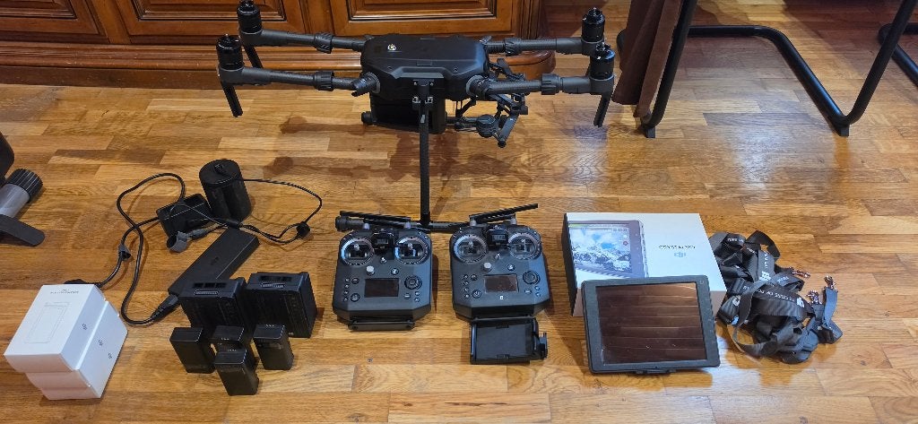 DJI MATRICE 210 V2 – PACK COMPLET AVEC ZENMUSE X5S & Z30, Divers, Divers Autre, Neuf, Enlèvement ou Envoi