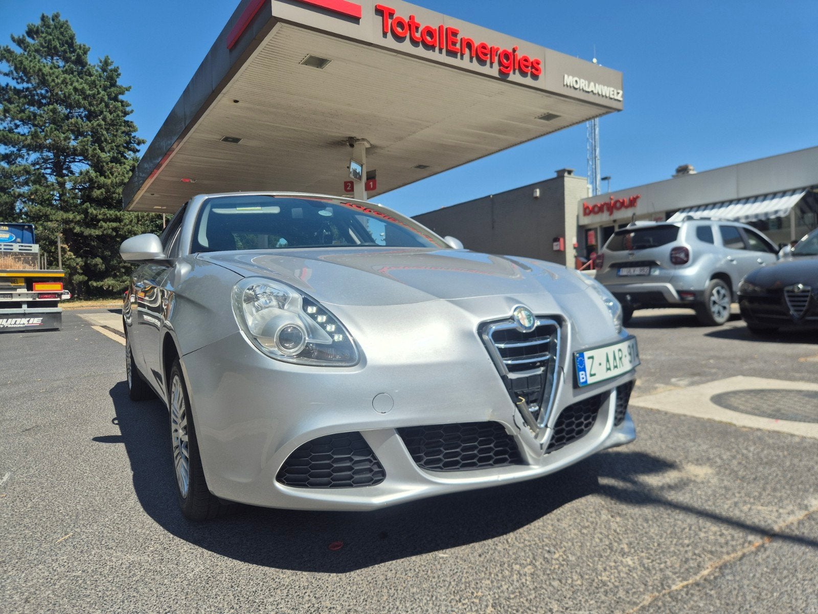 ALFA ROMEO GIULLIETTA PETIT DEGATS CARROSSERIE BRUIT TURBO, Euro 5, Achat, Entreprise, Boîte manuelle