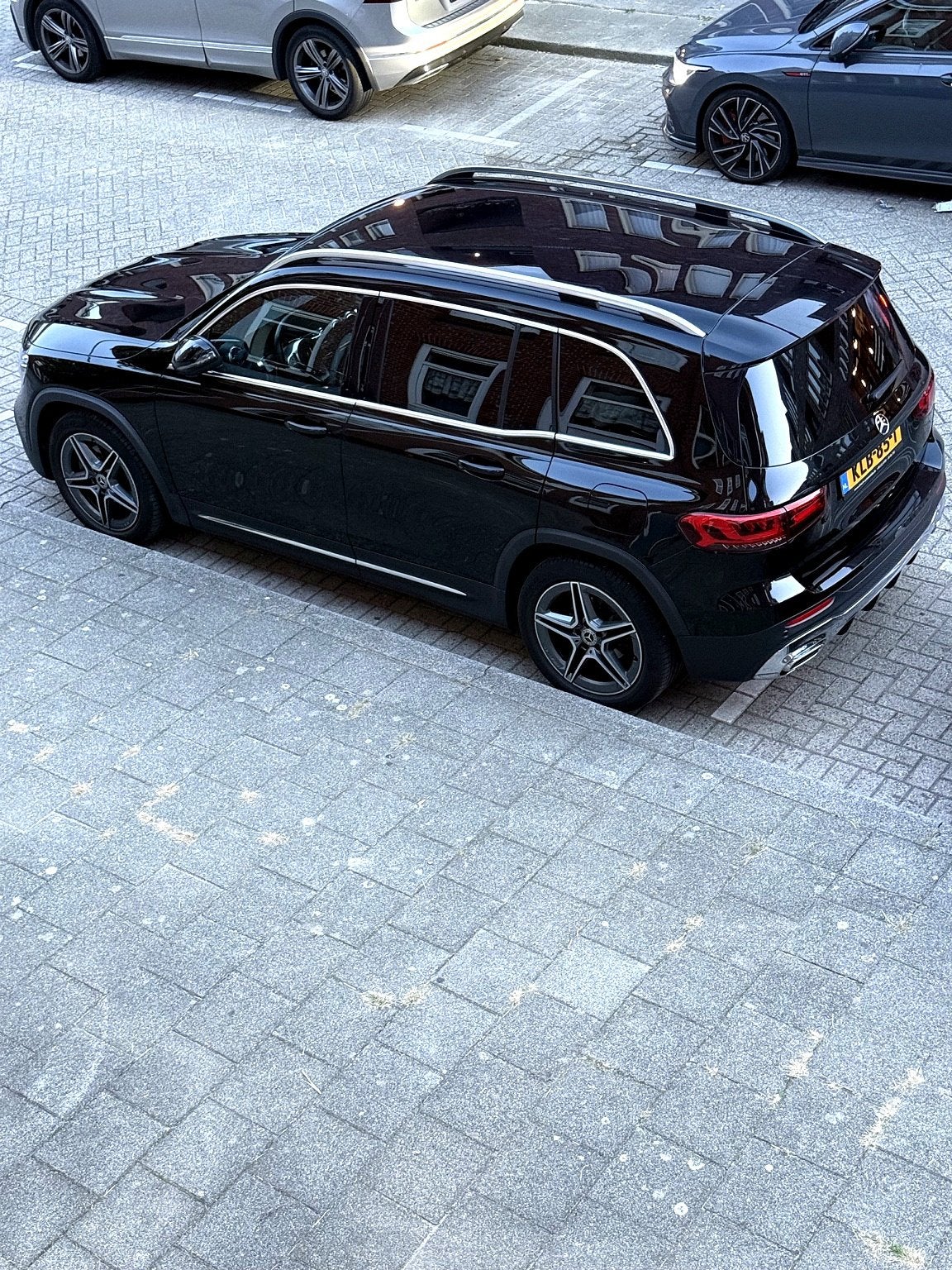 Mercedes-Benz GLB 200 d Business Solution AMG - 150 ch -, Autos, Cuir et Alcantara, Achat, 1800 kg, Noir