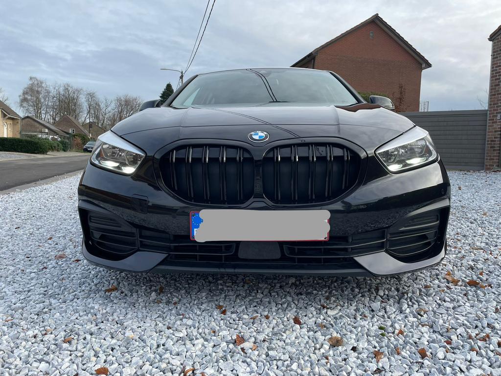 BMW1 66 000 km modèle 2020 BJ 12/2019, Autos, BMW, Particulier, Série 1, ABS, Phares directionnels, Airbags, Air conditionné, Apple Carplay