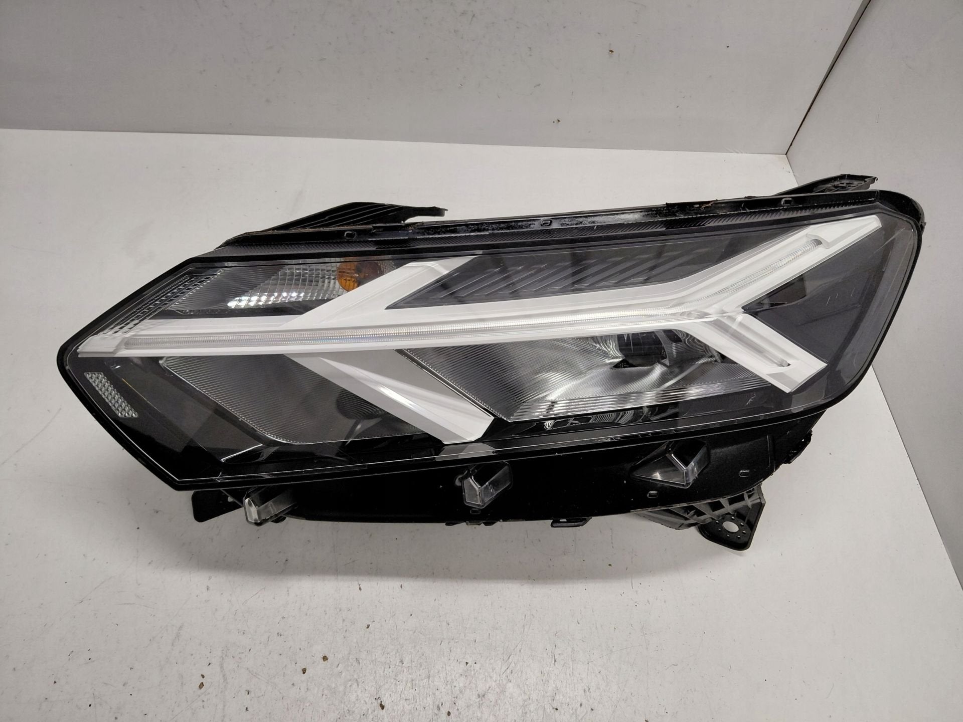 Dacia Sandero III, Logan III, Jogger Koplamp Links 260602561, Dacia, Gebruikt, Automobile-Dacia SA, Dacia.contact@daciagroup.com