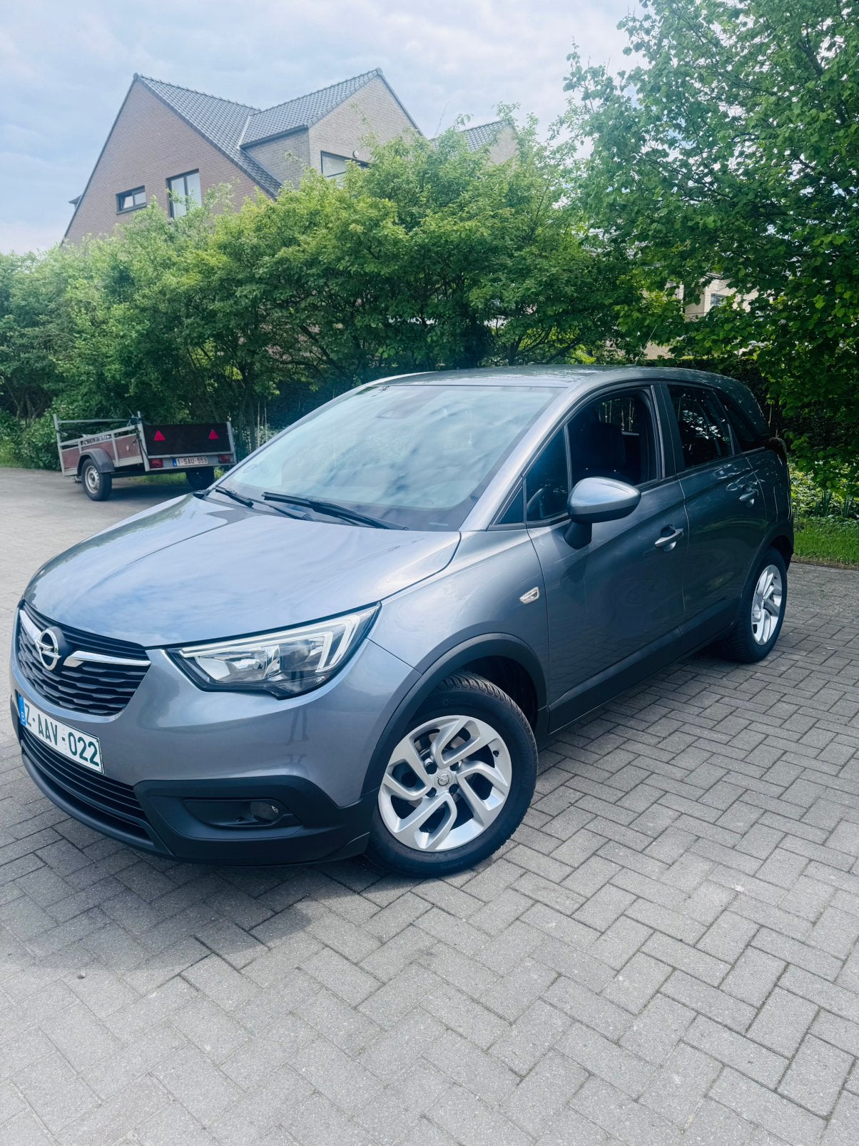Opel Crossland X 1.2 benzine 2018 98.000 km, Auto's, Opel, Bedrijf, Crossland X, Benzine, Euro 6, 5 deurs, Handgeschakeld, Grijs