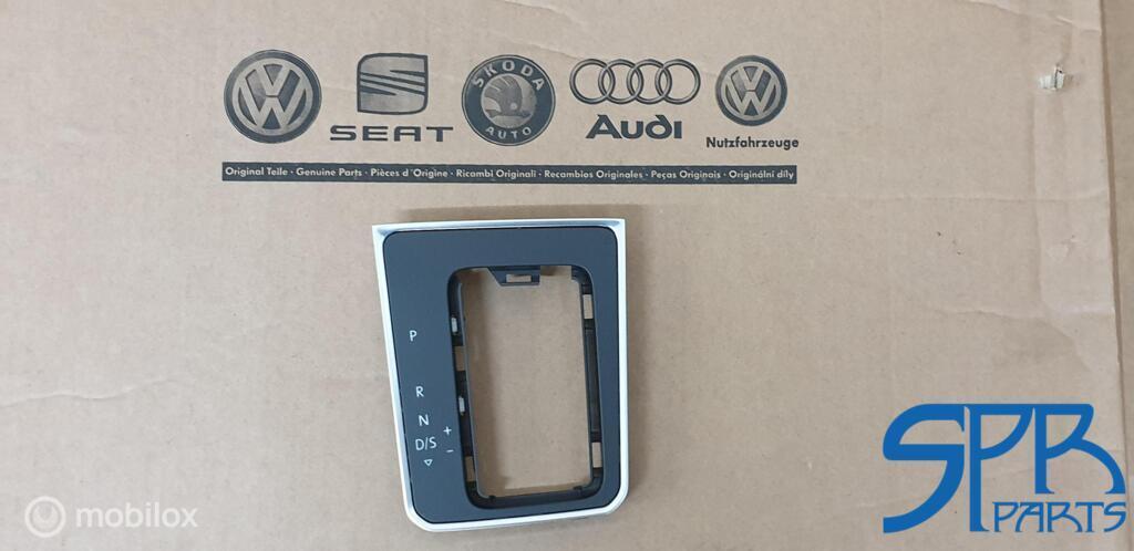 SPORTSVAN INLEG DSG Automaat POOK OMRANDING LIJST 517713203A, Neuf, Enlèvement ou Envoi, Volkswagen, Volkswagen