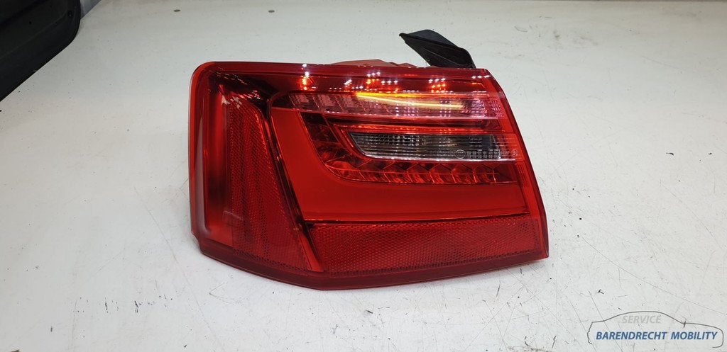 Achterlicht links buiten Audi A6 S6 C7 sedan bestuurderskant, Auto-onderdelen, Gebruikt, AUDI AG, Auto-Union-Strasse 1
85045  Ingolstadt, DE