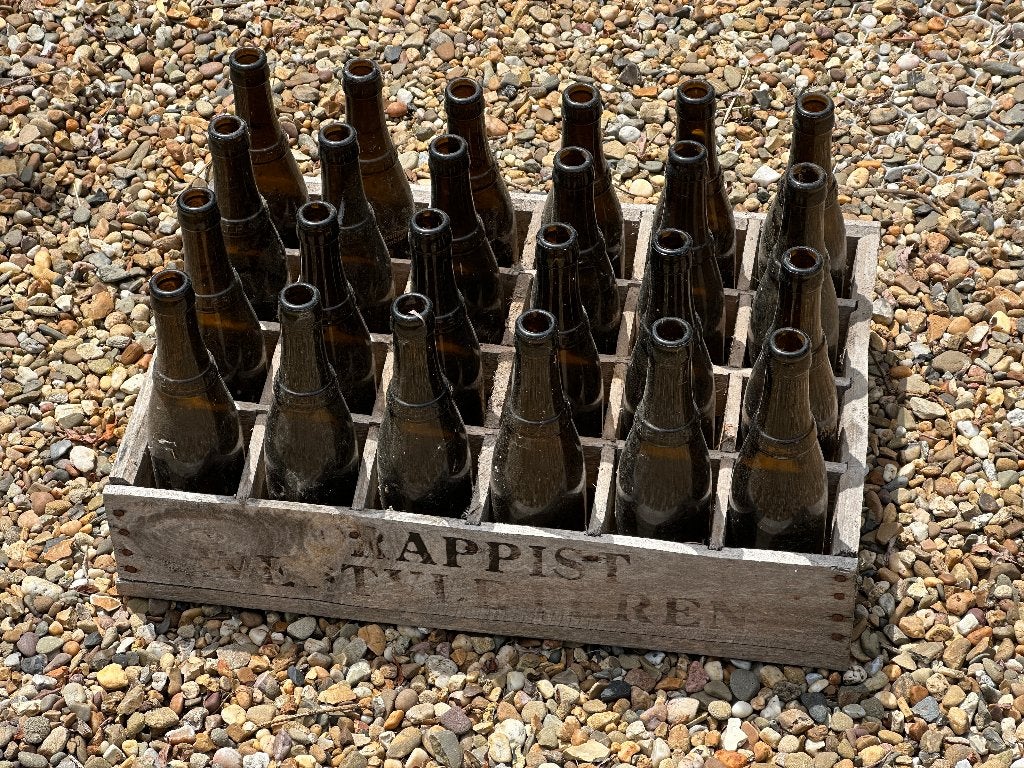 2 lege bakken Westvleteren trappist, Ophalen, Gebruikt, Overige typen, Overige merken