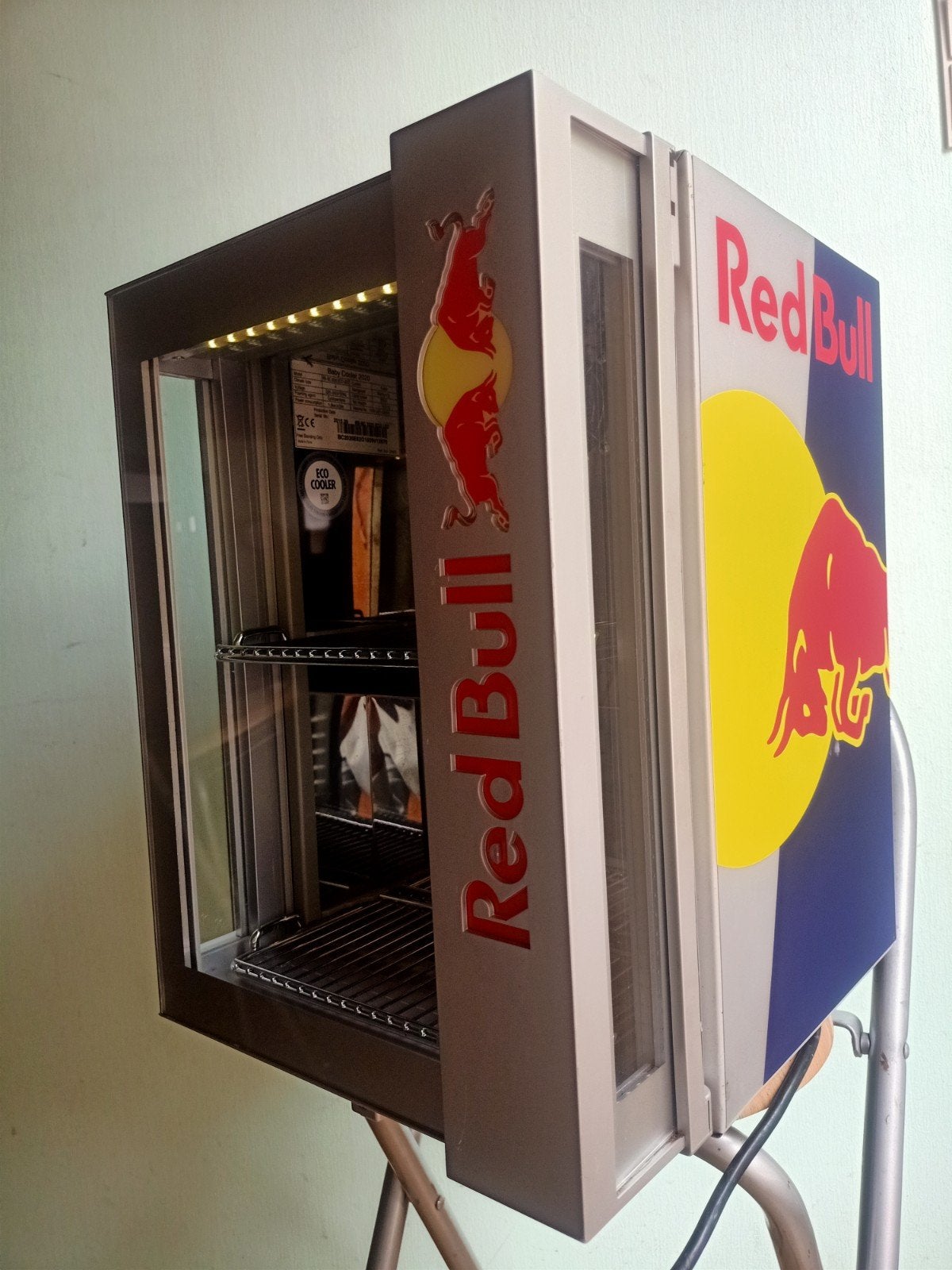 Réfrigérateur Redbull - réfrigérateur * 220v, Enlèvement