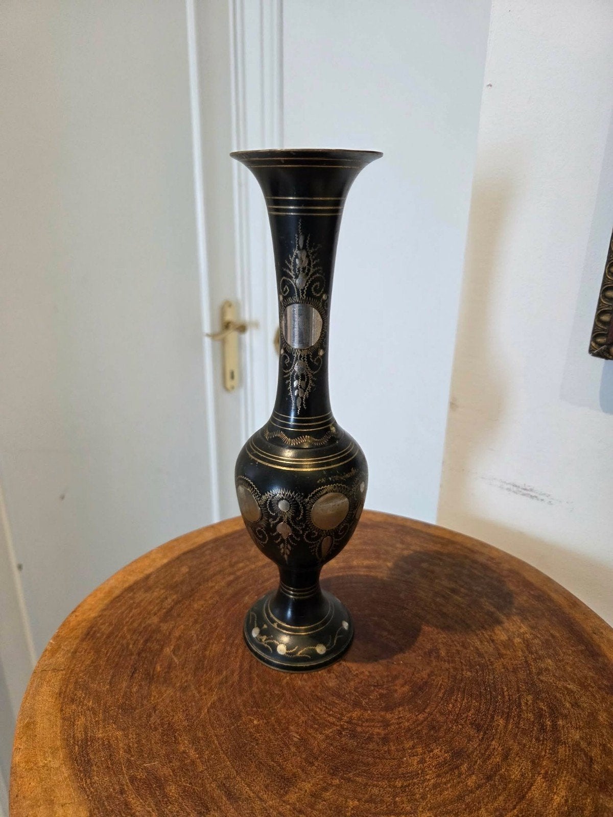 Vase en laiton vintage authentique et unique en provenance d, Enlèvement ou Envoi