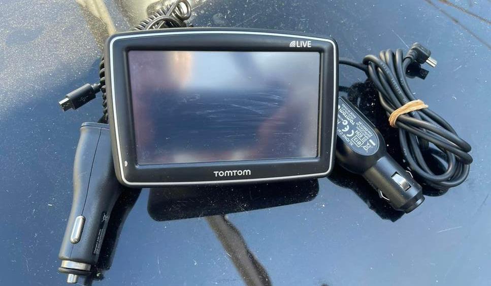 Te koop TomTom Gps Live met toebehoren, Enlèvement, Comme neuf