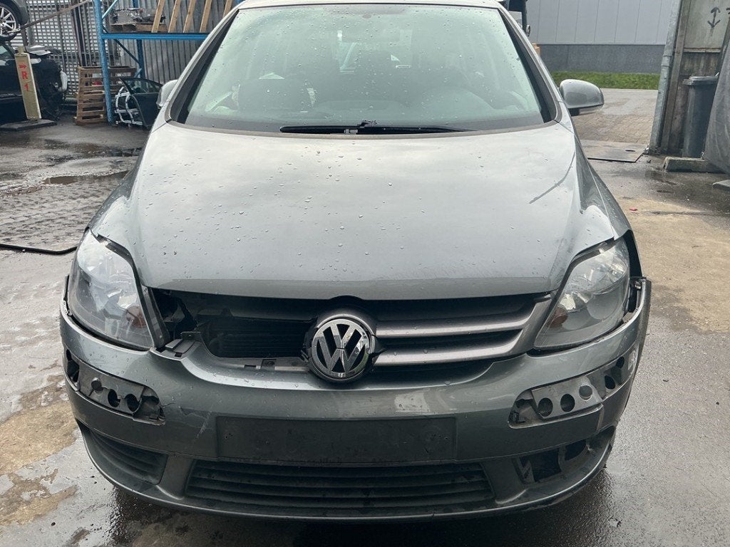CLIMATISATION CONDENSEUR Volkswagen Golf Plus (5M1 / 1KP), Volkswagen, Volkswagen AG, Utilisé, Kundenbetreuung@volkswagen.de