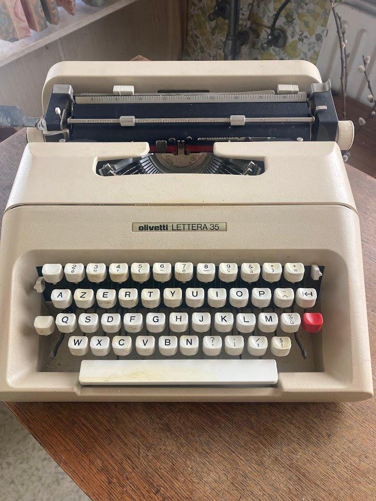 Vintage Olivetti Lettera 35 typemachine, Diversen, Typemachines, Ophalen