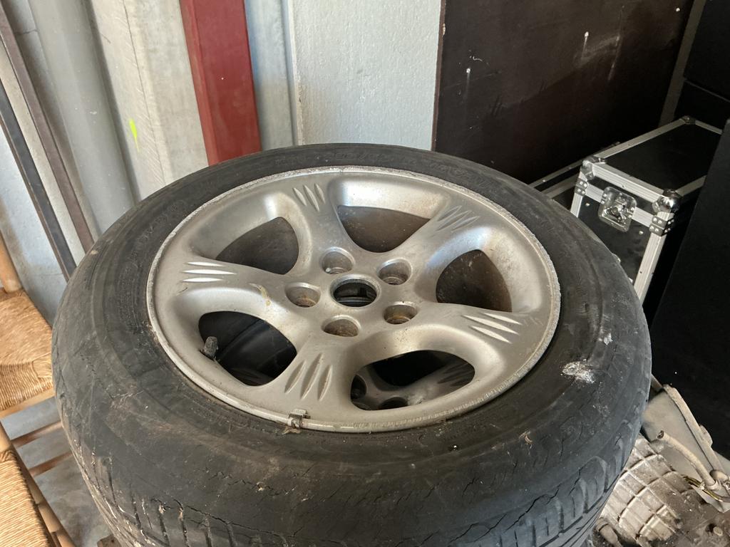 Jaguar velgen voor XJ40 X300 of X308 16.’’, Auto-onderdelen, Ophalen, Gebruikt, Velg(en), 16 inch