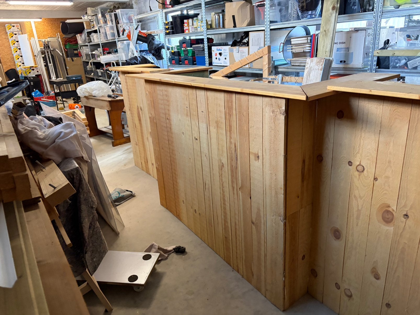 Mobile toog , antieke bureau, bureau, Huis en Inrichting, Ophalen, Zo goed als nieuw
