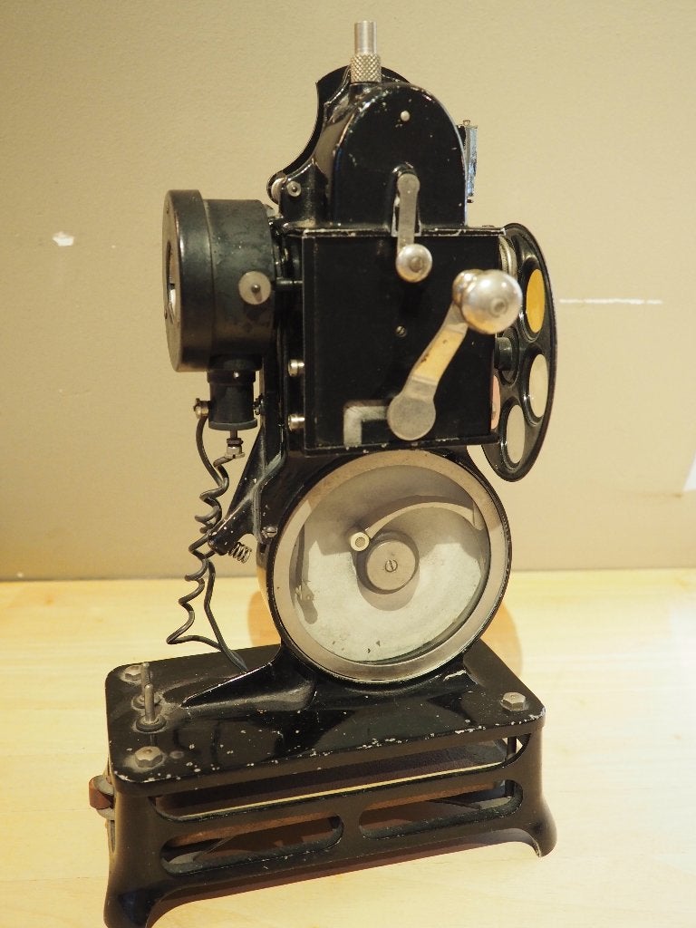 Projecteur de film 9,5 mm Pathé Baby, Enlèvement, Avant 1940, Projecteur