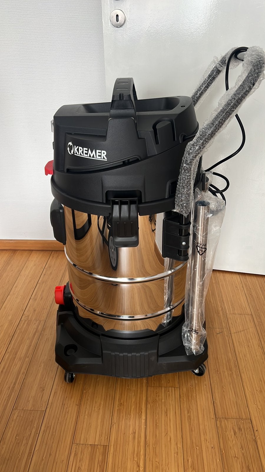 Aspirateur pro, Enlèvement ou Envoi, Comme neuf
