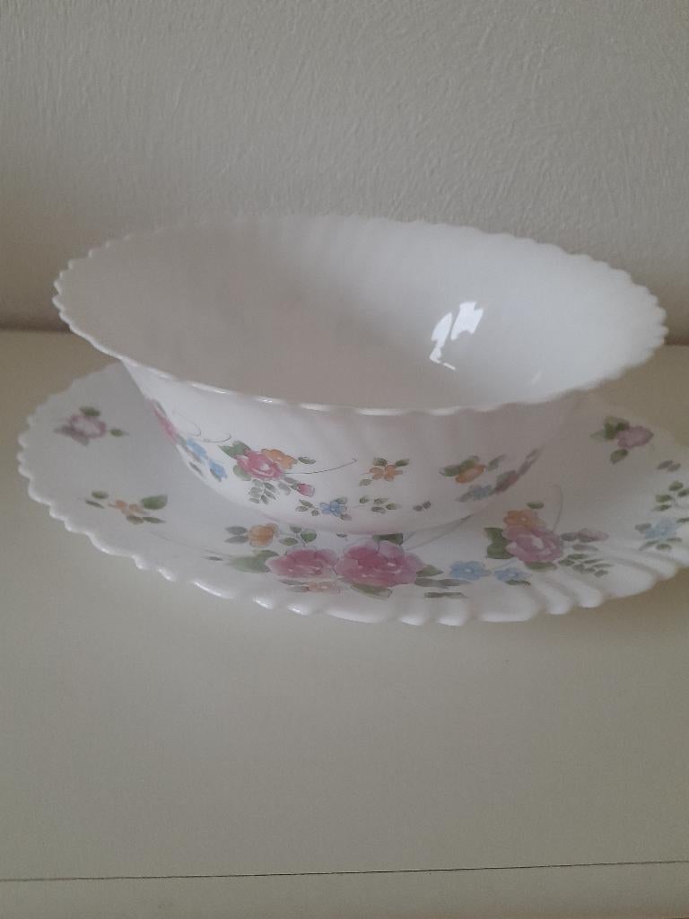 retro  schotel en pot arcopal, Ophalen of Verzenden, Gebruikt, Overige typen