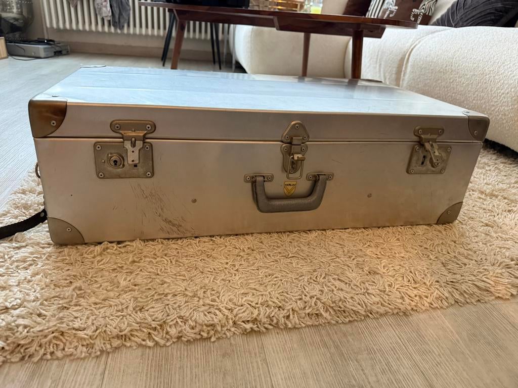 Valise coffre alu verlin annees 50/60, Enlèvement ou Envoi, Utilisé